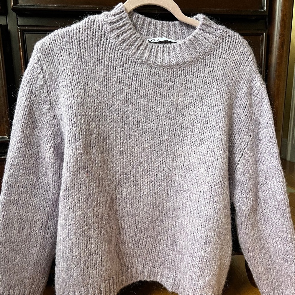 Zara Knit lavender sweater